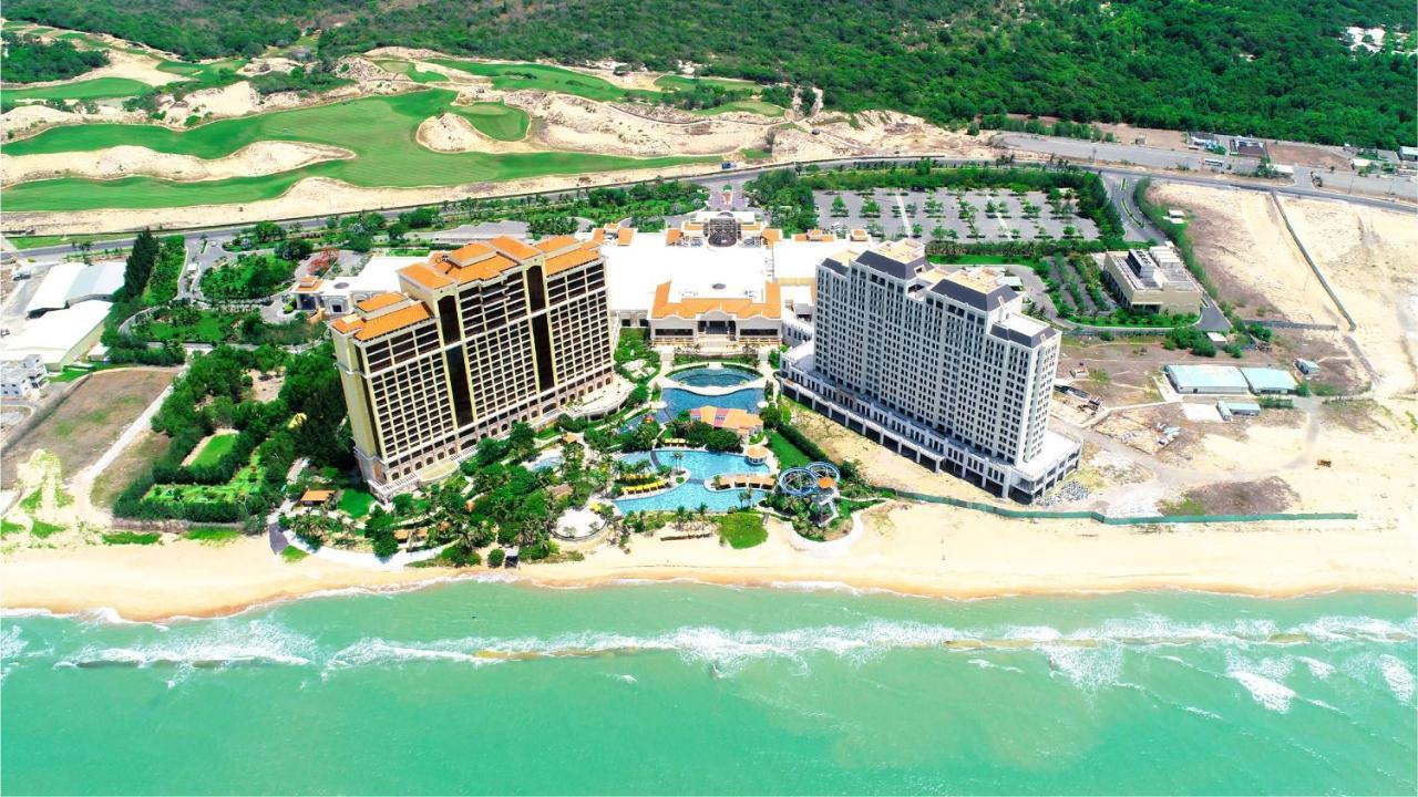 Holiday Inn Resort Ho Tram Beach By Ihg Exteriér fotografie